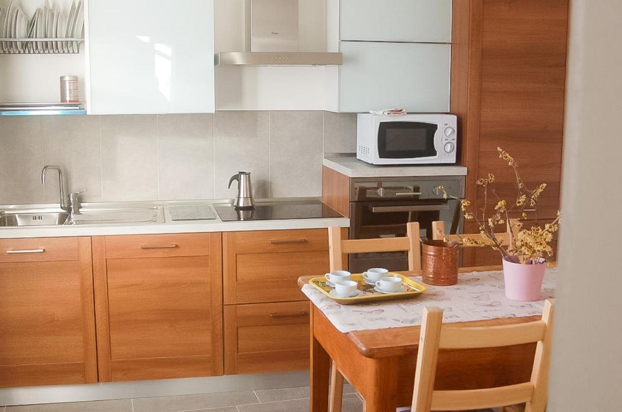 Tre Terre Ferienwohnung Pianello Del Lario Bagian luar foto